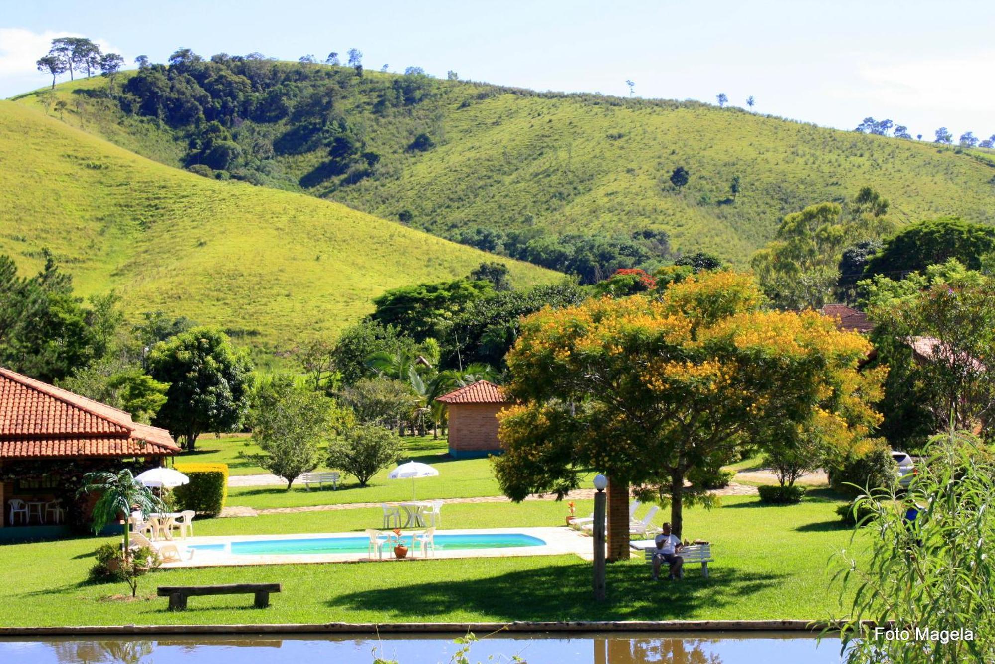 Pousada Dos Girassois Villa Cunha Exterior photo